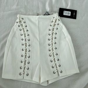 Fashion nova white shorts
